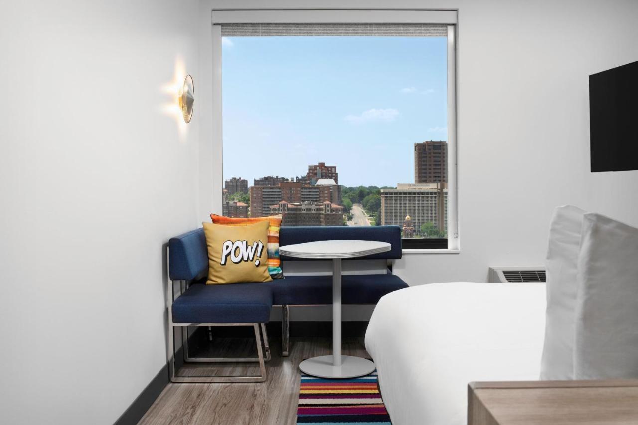 Aloft Kansas City Country Club Plaza Exterior foto